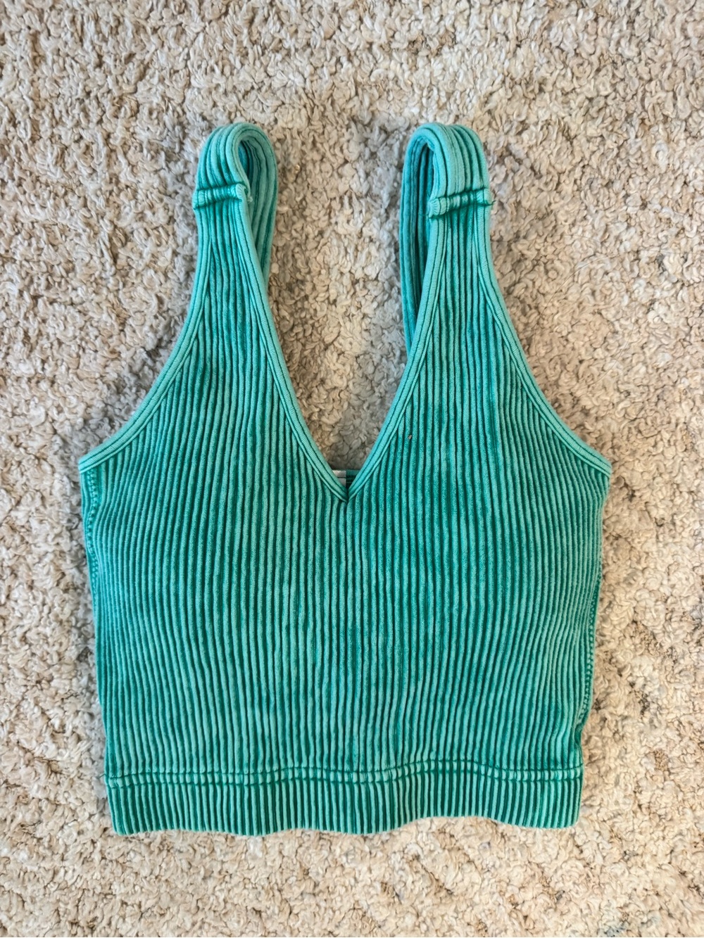 Zenana women’s ribbed teal crop tank - size S/M - EUC like new